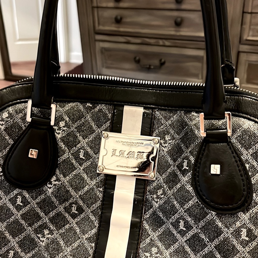 Lamb purse🖤Authentic Collectible 😃🎤🎼🎵🎶